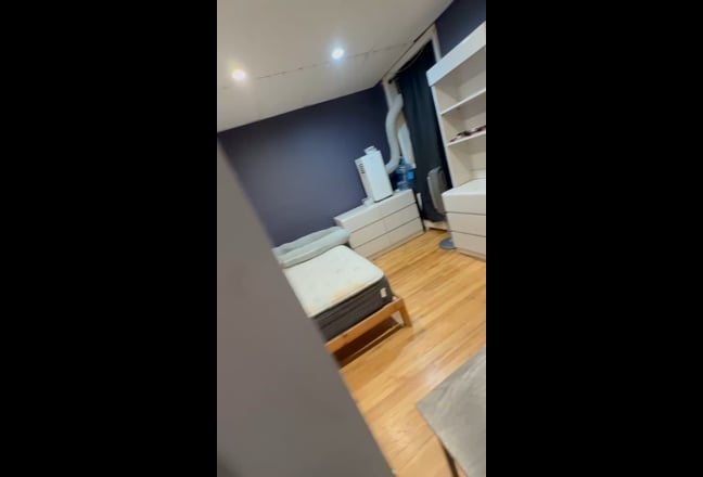  Roommate wanted for apartment share Main Photo