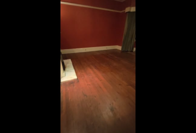 Large room Main Photo