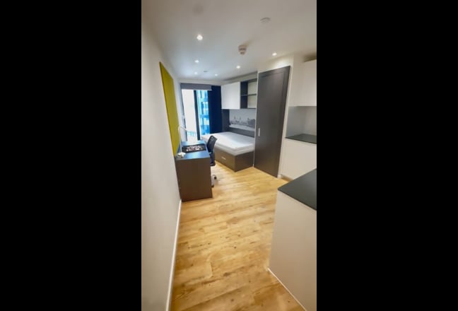 Modern studio near Waterloo & London eye & Big Ben Main Photo