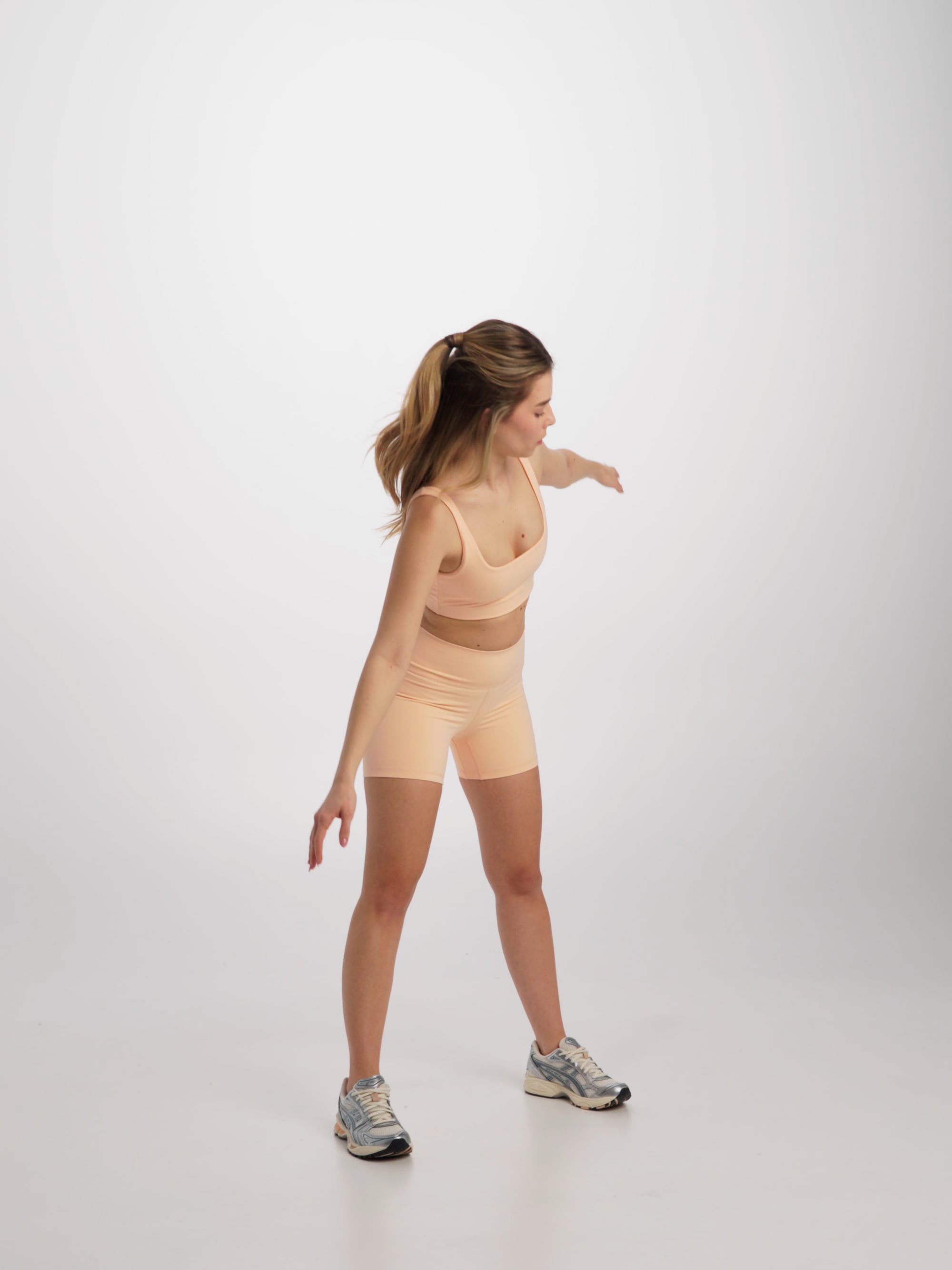 חזיית ספורט מבד ilios