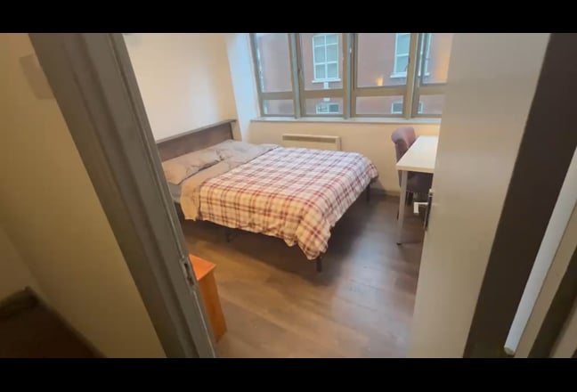  Furnished Apartment at Lawrence House Main Photo