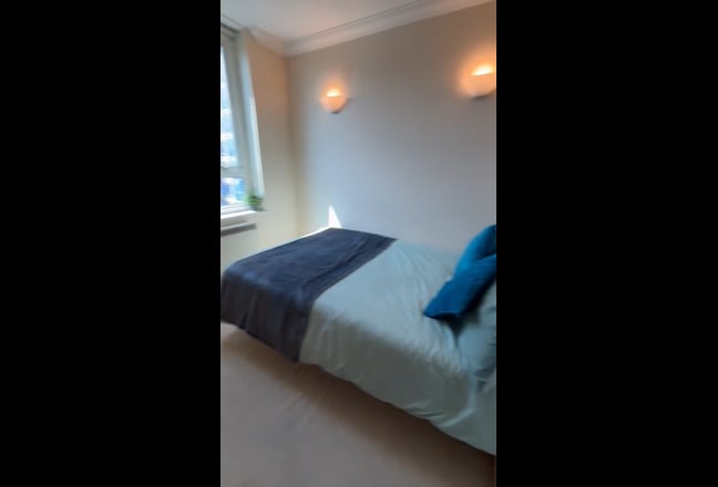 🌟 April Double Room – Crossharbour, All Bills Inc Main Photo