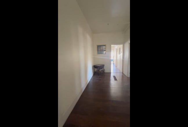 Room with private bathroom in downtown San Jose Main Photo