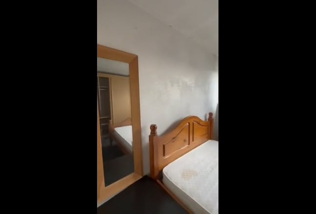 Double Room in a flat Main Photo