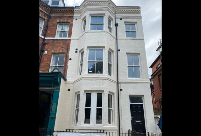 Top Quality En-Suite Rooms ** Fully Inclusive ** Main Photo