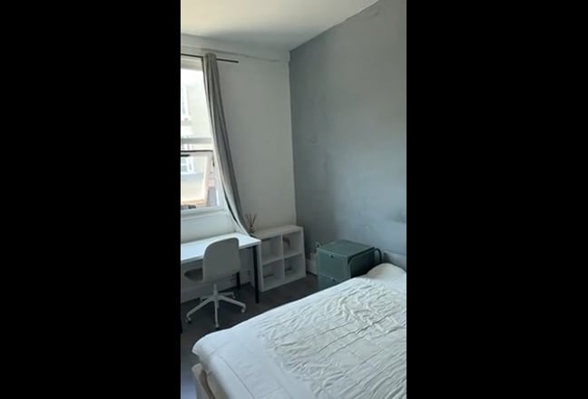 😍😍large double rooms available 😍😍 Main Photo