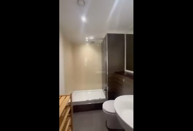 Something for a cool lady.  Main Photo