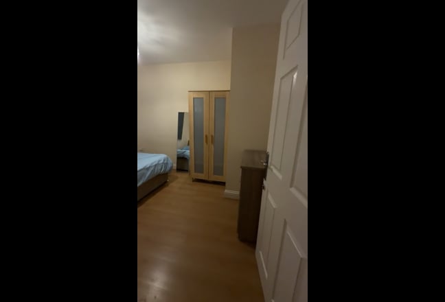 Bills inc. large double room friendly house CB4 Main Photo