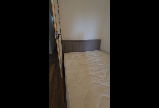 Rooms To Let all Bills Included Main Photo