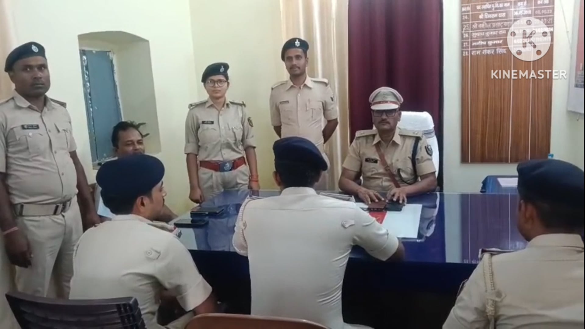 अमरपुर अंचल निरीक्षक कार्यालय का एसपी ने किया औचक निरीक्षण, थाना परिसर में किया वृक्षारोपण।