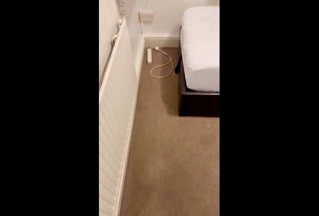 5 Minutes Walk to Stratford Station Main Photo