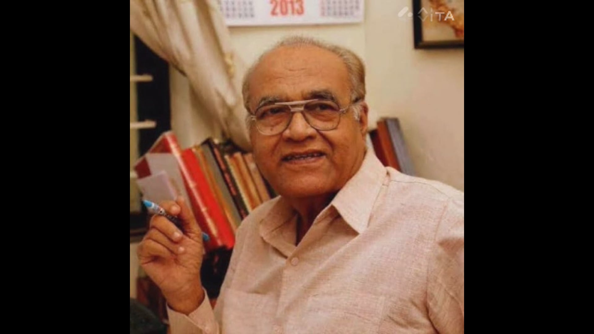 डॉ.जयसिंगराव पवार यांचेवर पंचगंगा स्मशान भूमीत शासकीय इतमामात अंत्य संस्कार करण्यात आले.