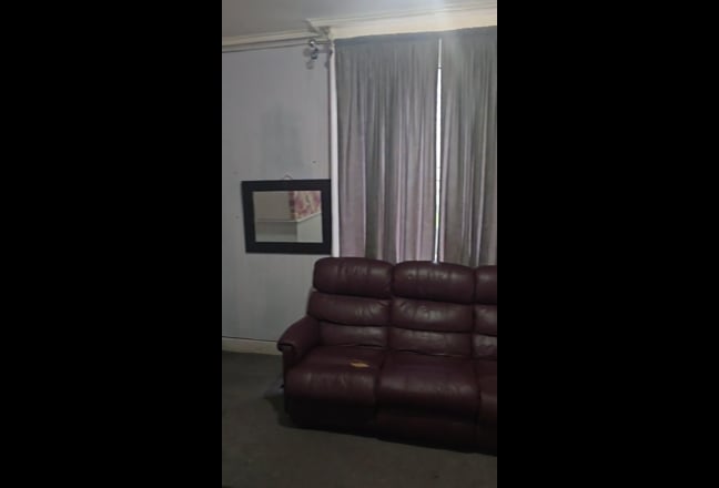 One bed flat to Let. Main Photo