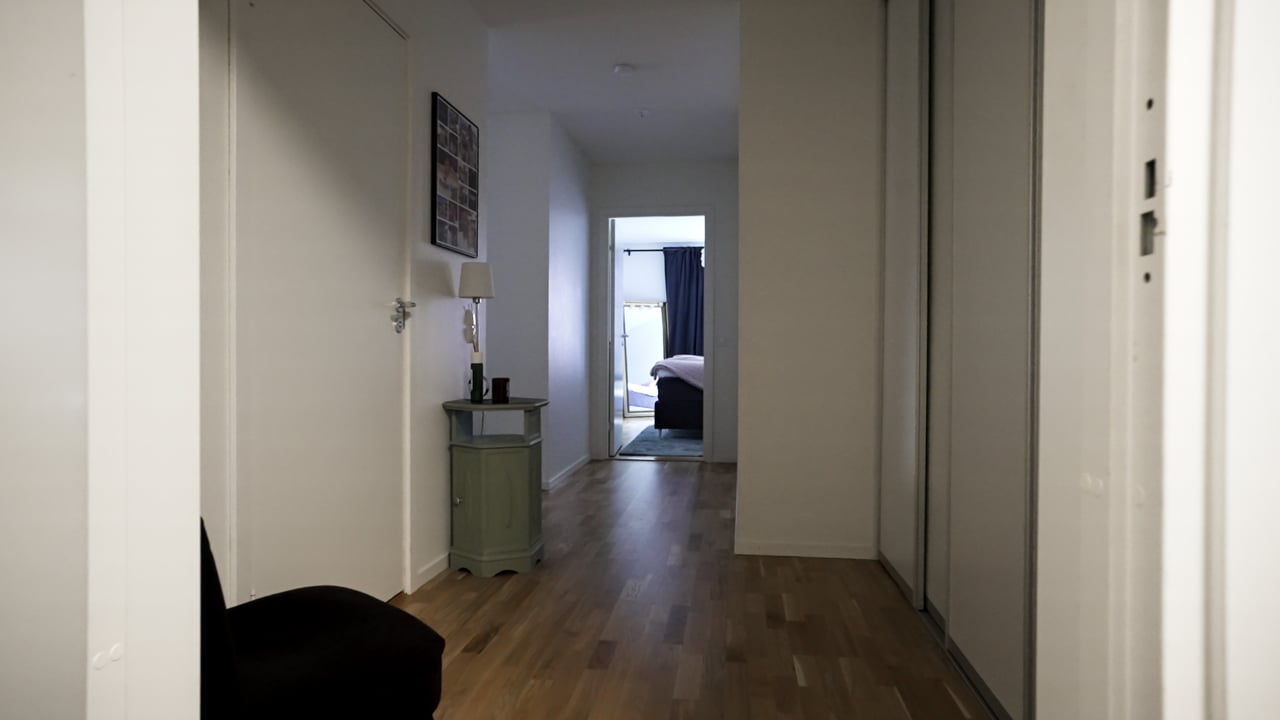 5 rum Lägenhet på Agavägen 25  Dalénum Lidingö kommun - video