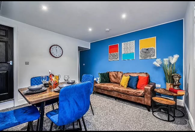  Fantastic Ensuite Rooms on Fife Street 👀💙 Main Photo