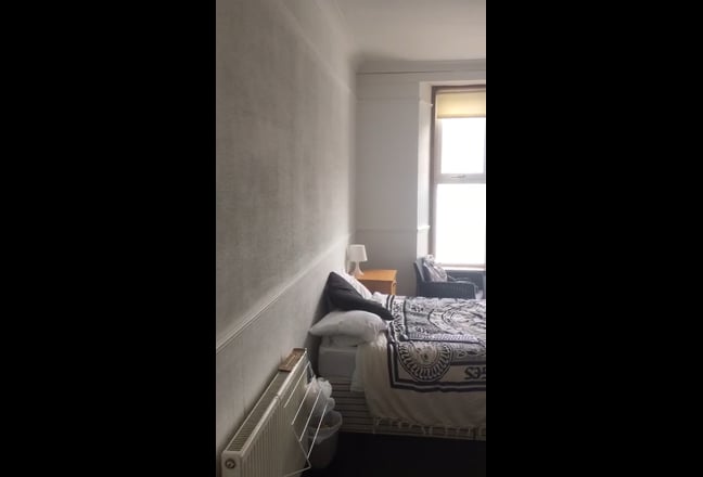  Large Double Room 1St April in Shared Flat PA1.  Main Photo