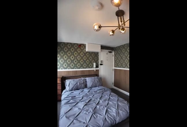 Luxury HMO ready to go  Main Photo