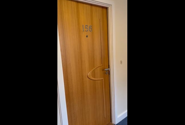 Tenancy Takeover – 2 Bedroom Apartment in City Cen Main Photo