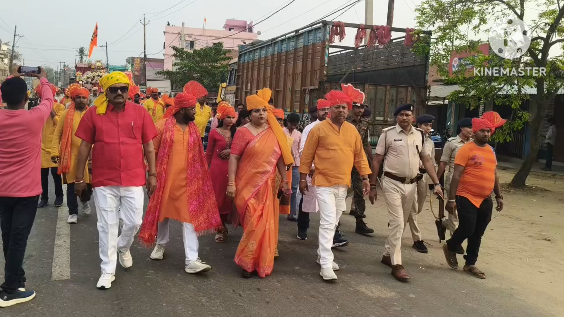 रामनवमी पर अमरपुर में भव्य शोभा यात्रा, जय श्री राम के नारों से गूंजा पूरा शहर।