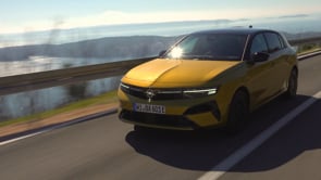 Opel Astra Plug-in-Hybrid - on location Kroatien 