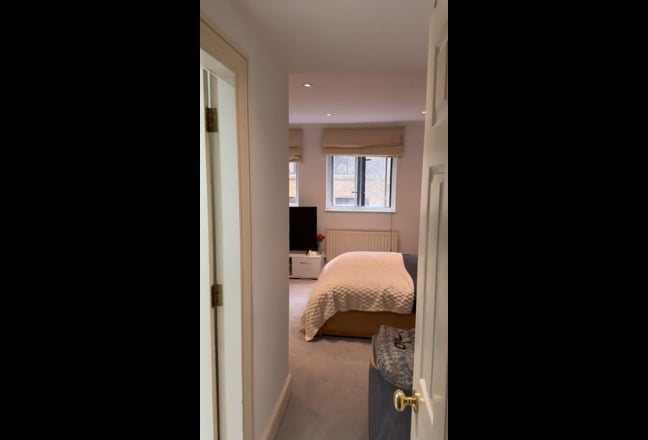 Highly comfortable apartment situated within an ae Main Photo