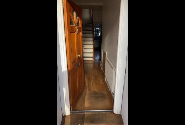 Two rooms available in shared house Main Photo