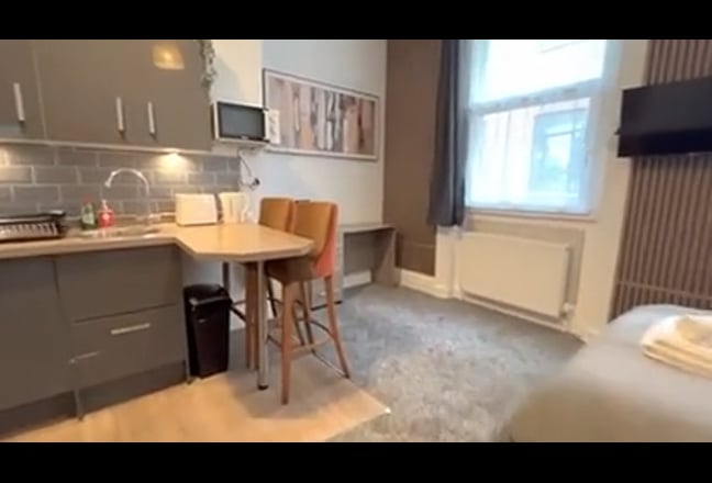 All Inclusive Studio Apartment in the CIty Centre Main Photo