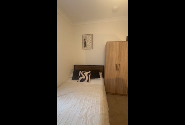 Newly Refurbished Rooms  Main Photo