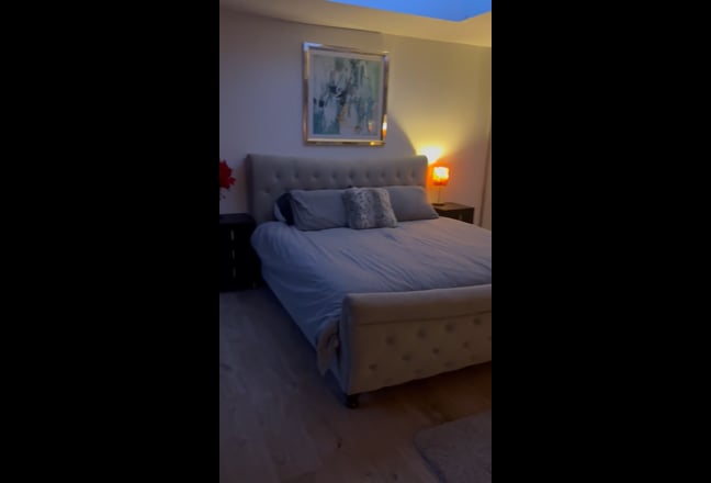 Exceptionally Large Studio  Main Photo