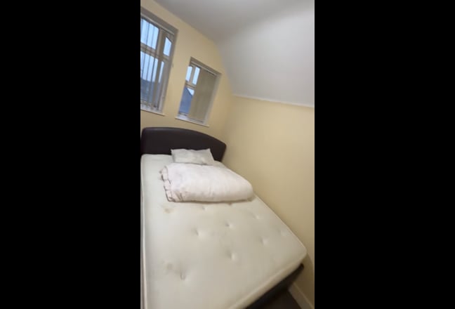 Shared Two Bed, Ensuite Apartment, Manchester, M24 Main Photo