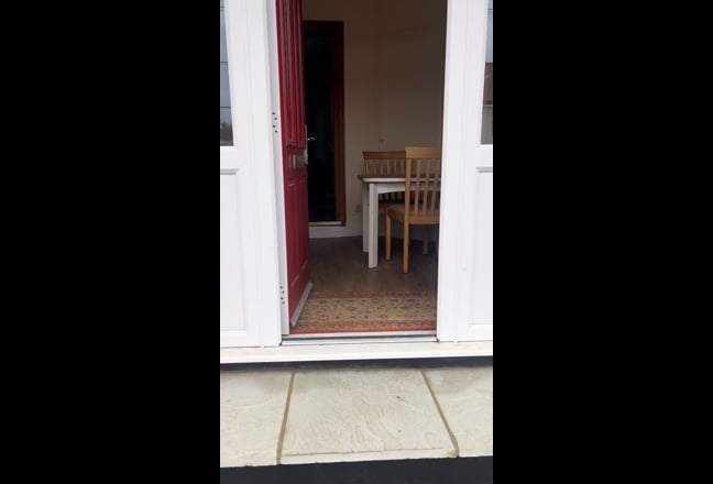 Cosy 2-Bedroom Flat in Golden Triangle Main Photo