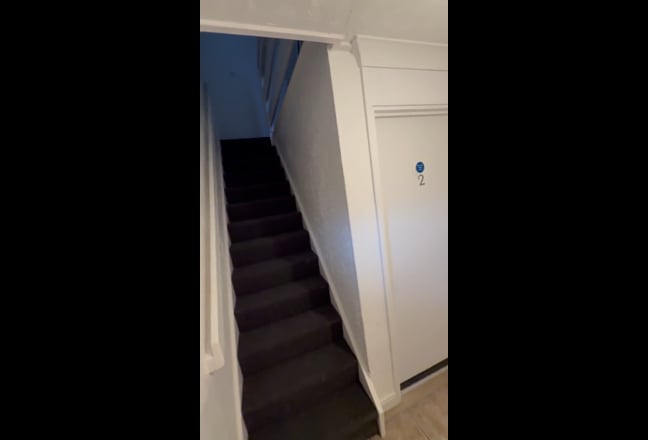 Double bed | Professionals | All Bills Main Photo