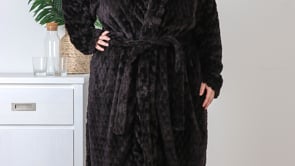 Plus Size Black Dressing Gown | 18 to 32 Curvaceous