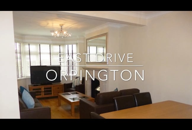 Double Ensuite with Private Lounge  Main Photo