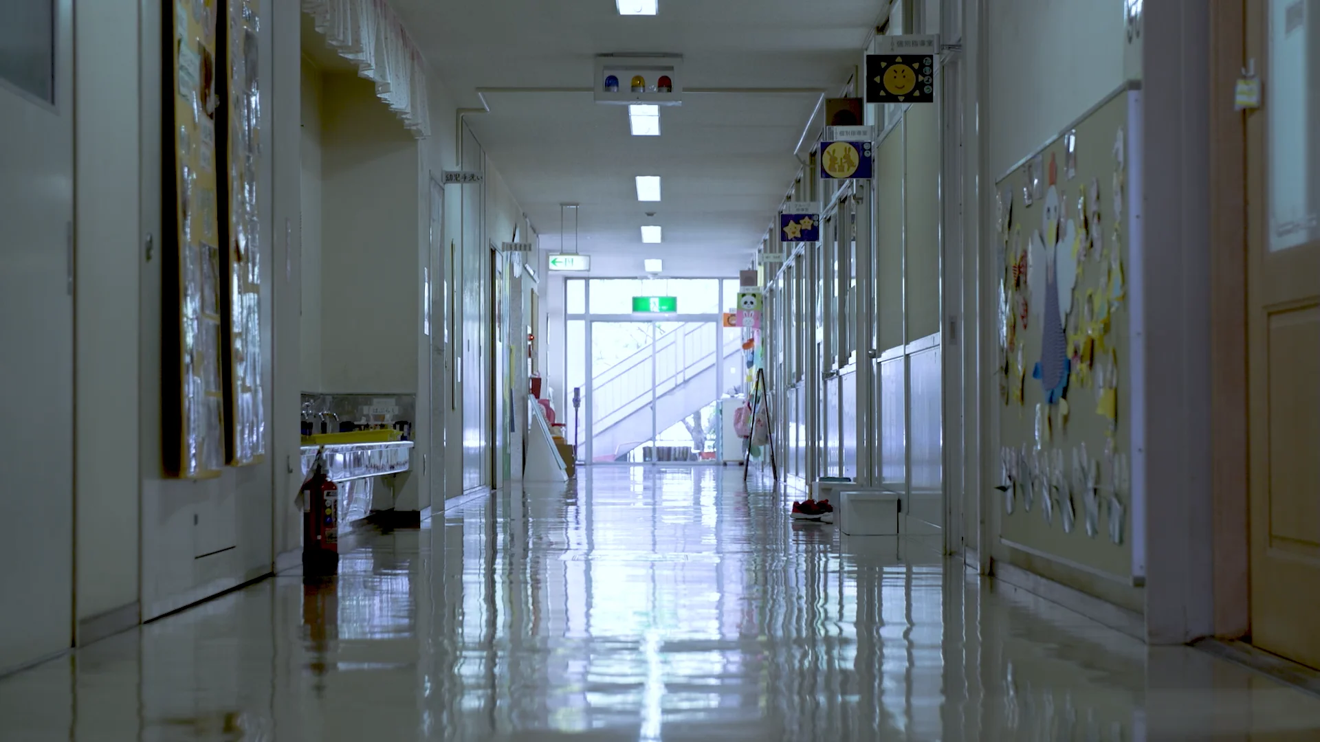 聾学校の利用実態から考えた音をからだで感じるOntenna（オンテナ）の