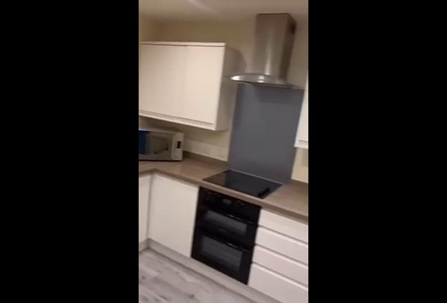 Ensuite Room In Prime MK Centre Location Main Photo