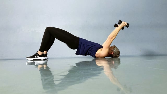 Body Toning mit Kurzhanteln