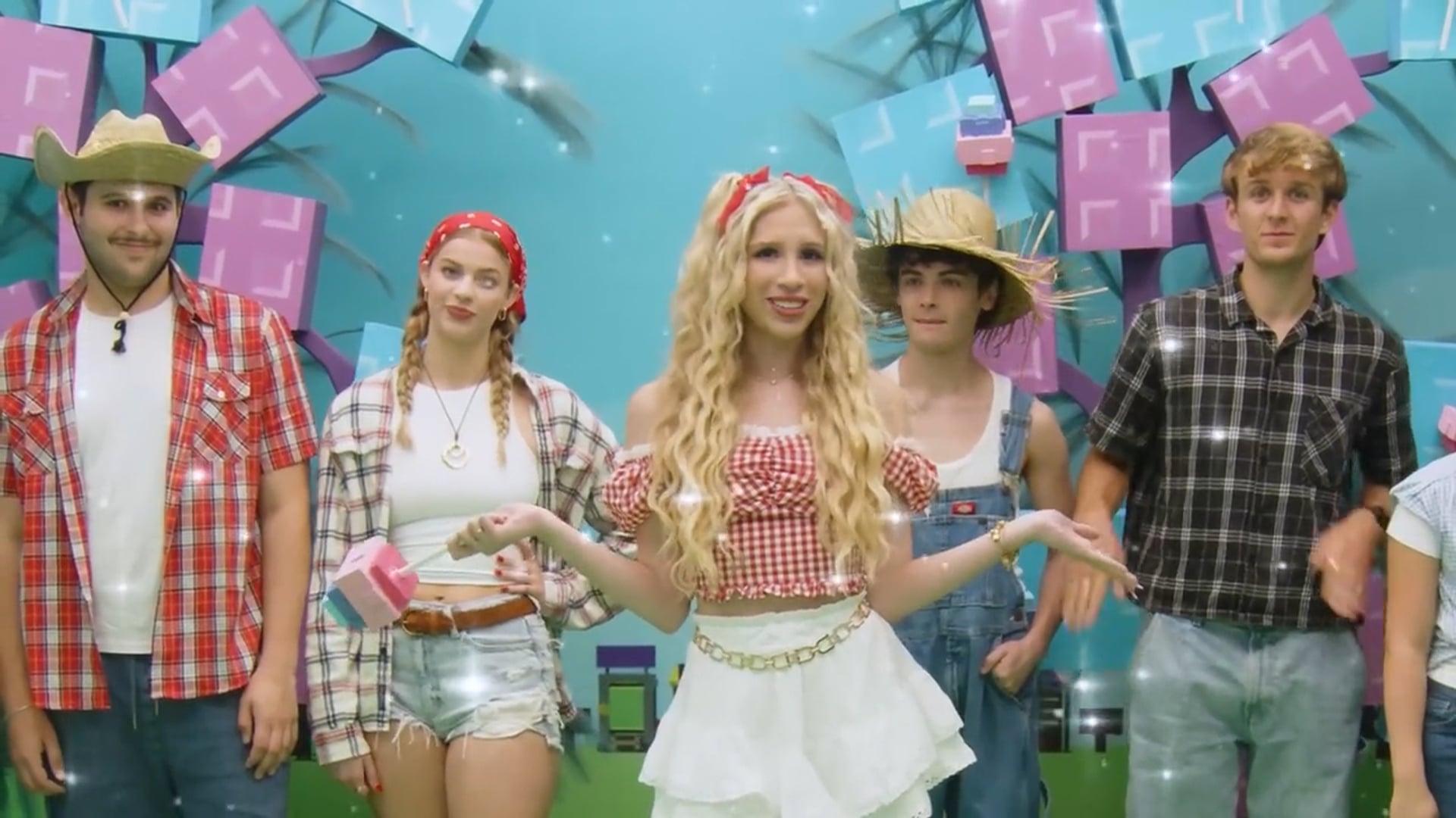 Lana Ray's Grow Garden IRL