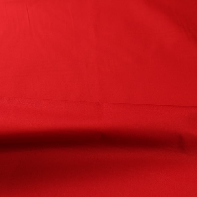 Vidéo: Gabardine 100% coton – Rouge