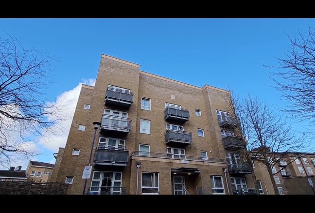 2 Bedroom Flat Available Now -  Hoxton Main Photo