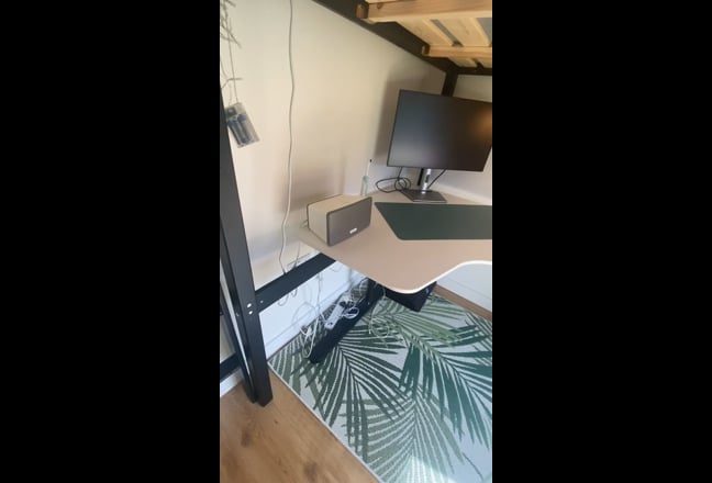 Luxury room - Elizabeth Line-parking&bills inc Main Photo