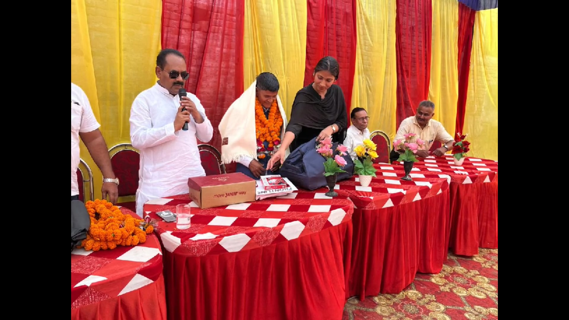 पीएचसी सिरदला में विदाई सह सम्मान समारोह आयोजित