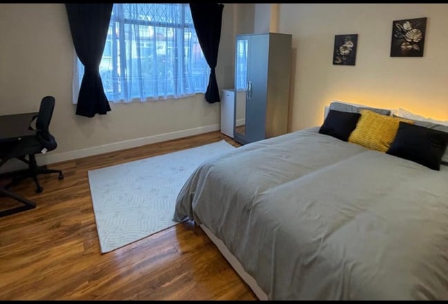 🚿Ensuite or XL Room · Spring rewards 🎁 · N13 Main Photo