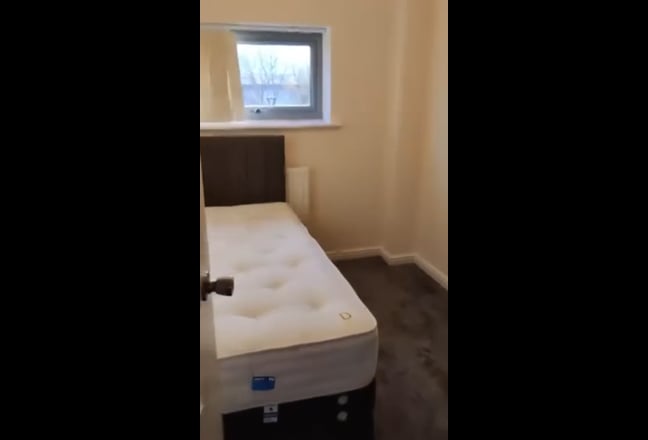 Student/Professional Single Box Room for Rent Main Photo