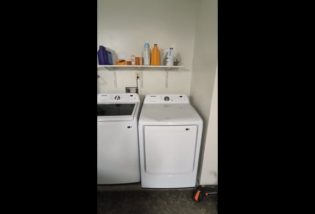 Wonderful Home in the Panhandle Main Photo