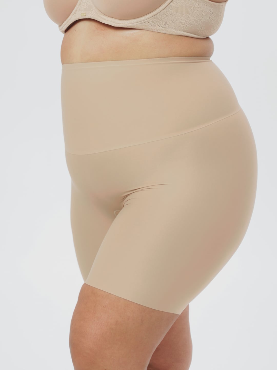 מכנסיים מחטבים דקים