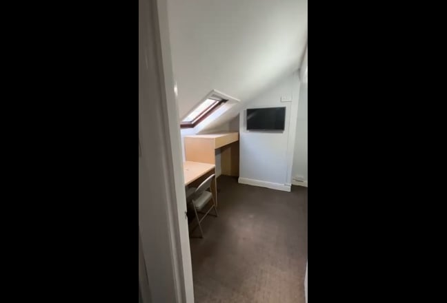 Deposit free 3 rooms available  Main Photo