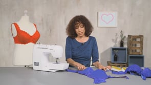 BH-Armloch mit Gummiband verarbeiten