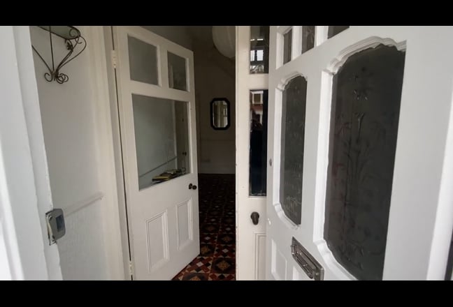 Two spacious rooms to let in Bounds Green Main Photo