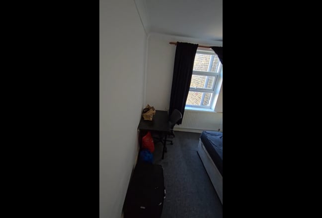 2 Double room 3min from Sheperd’s Bush station  Main Photo